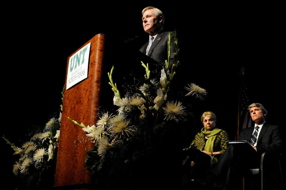 Secretary of the Navy gives lecture at University of North Texas