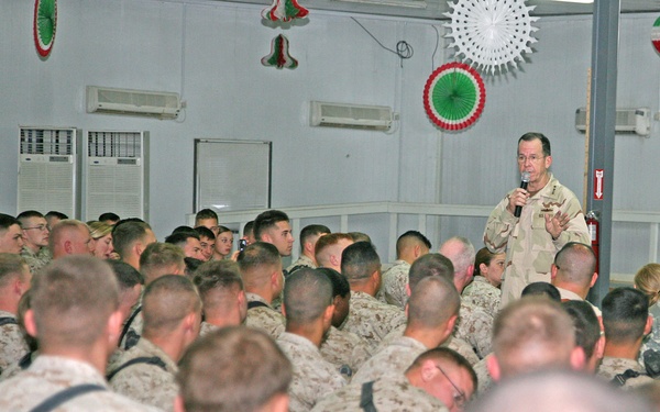 Chairman Visits MNF-W Service Members
