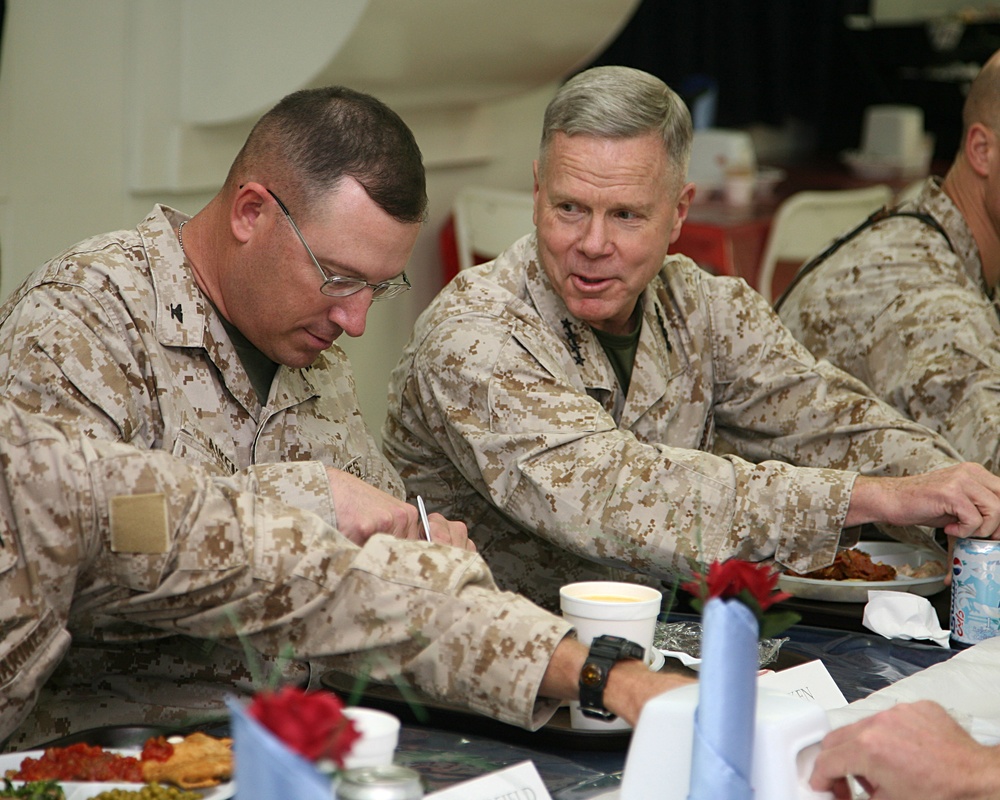 Assistant Commandant of the Marine Corps Visits Al Asad