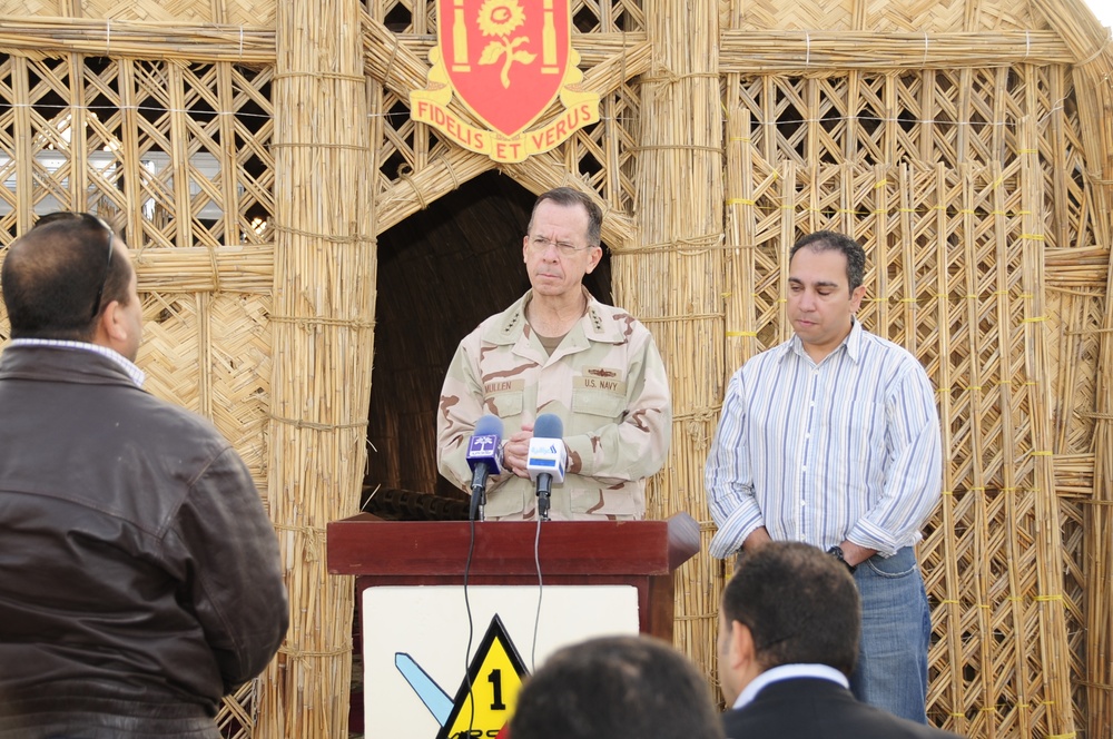 Chairman, Joint Chiefs, visits Ali Base