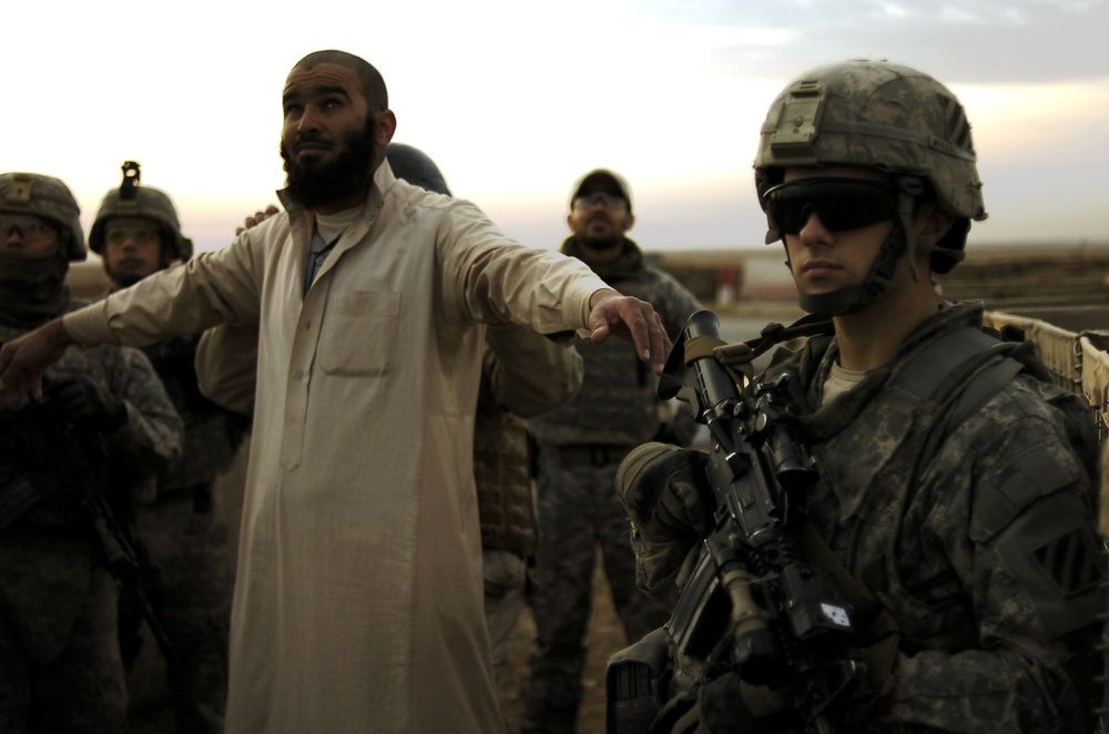 Iraqi army welcomes 500 new Soldiers during recruitment drive