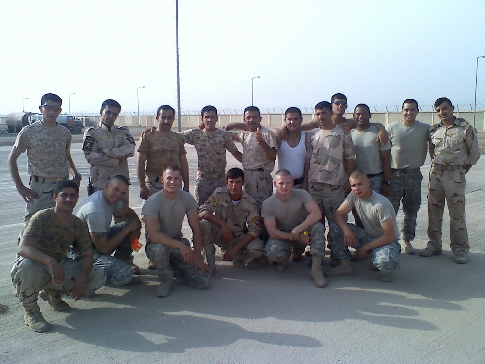 U.S. Scouts Advise, assist Iraqi Commandos