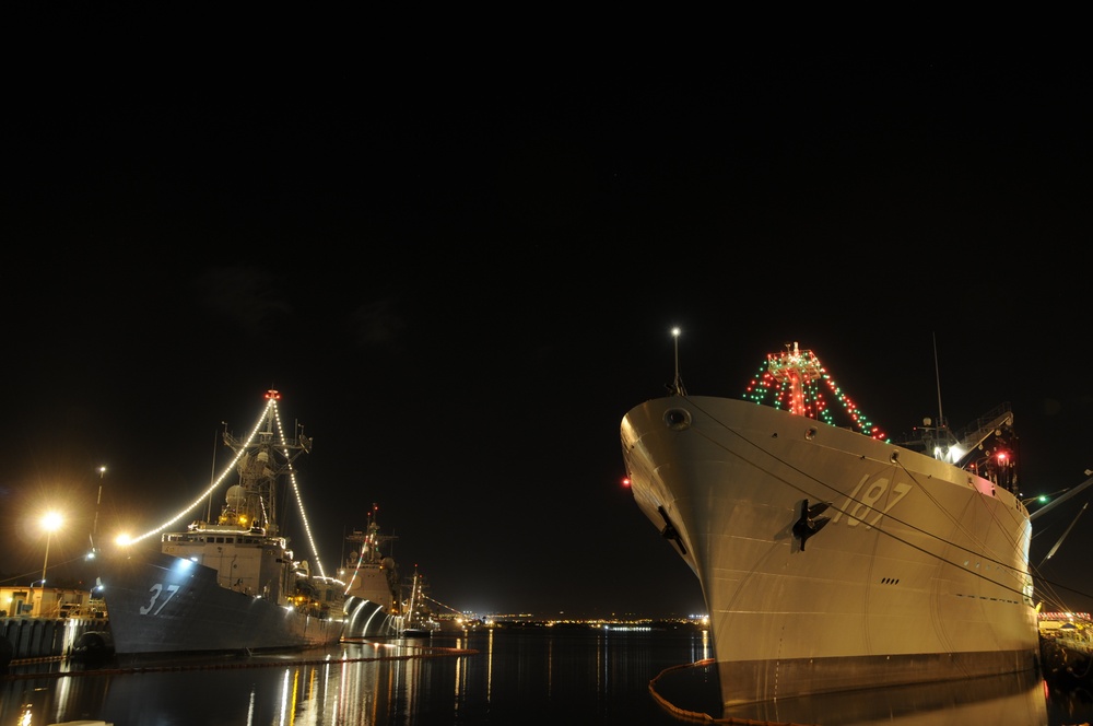 Holiday lights in Pearl Harbor