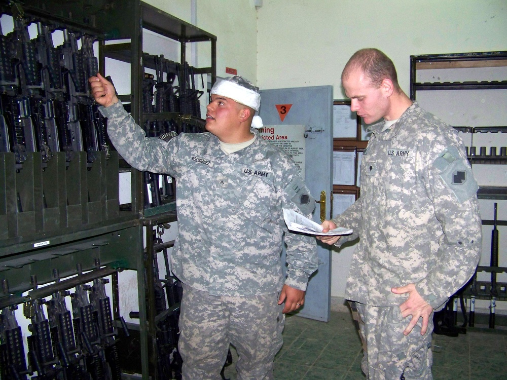 Motivated Soldiers receive praises for by-the-book arms room in theater