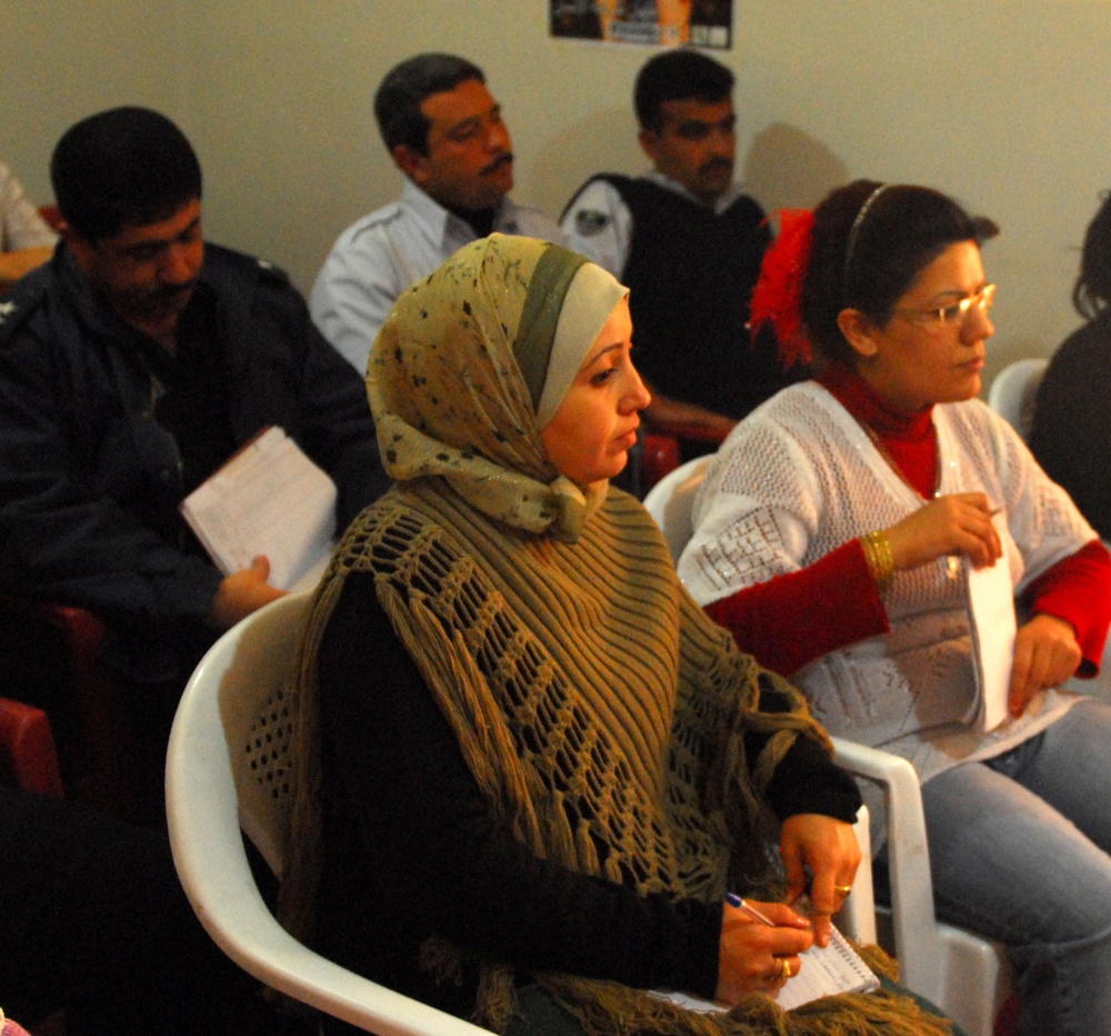 Iraqi police, Pena Women's Cultural Center, and U.S. forces discuss ways to deal with domestic violence