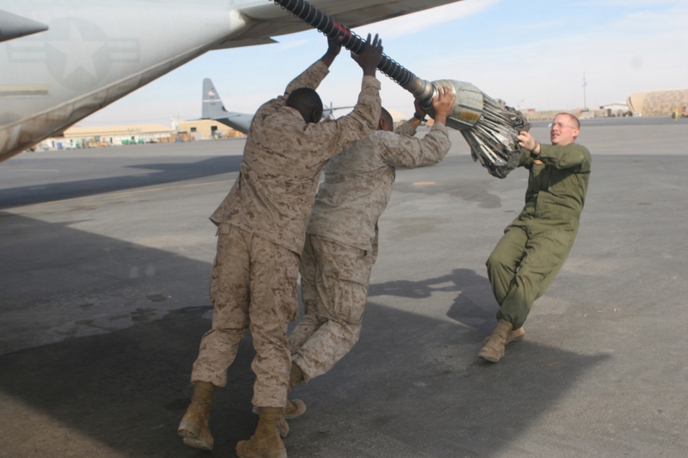 Raiders transport troops, cargo for MEB-A
