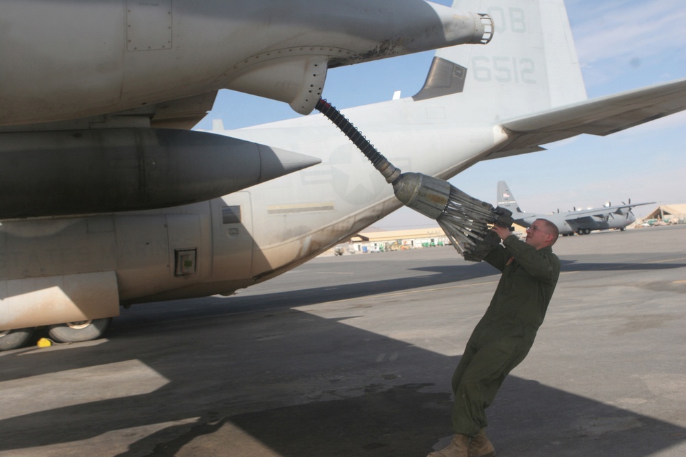 Raiders transport troops, cargo for MEB-A