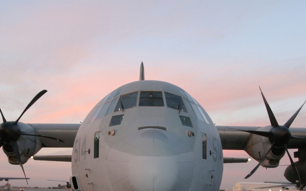 Raiders transport troops, cargo for MEB-A