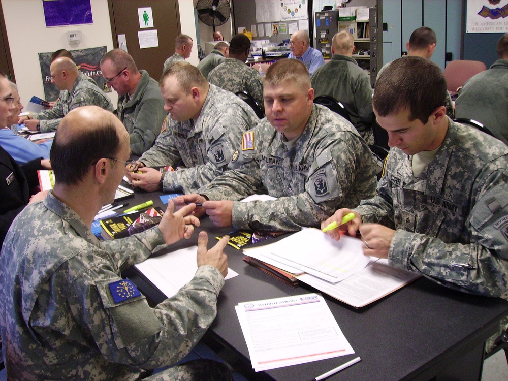 Indiana Guard Reserve helps National Guard Soldiers navigate Camp Atterbury