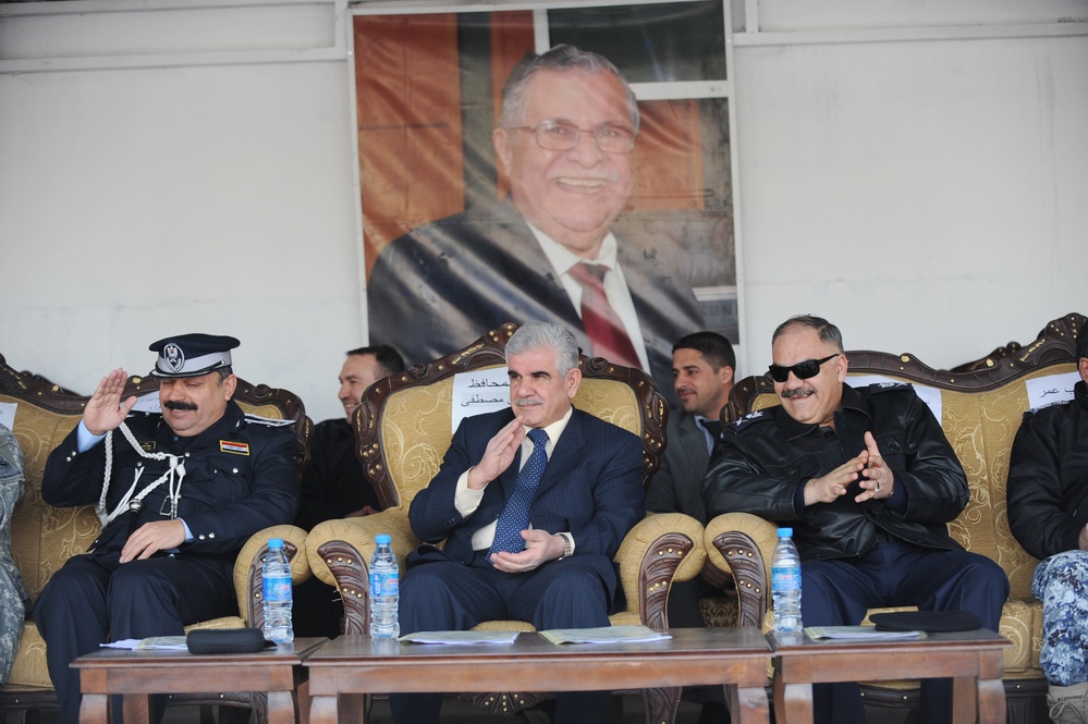 Iraqi Personnel Graduate From Kirkuk Training Center