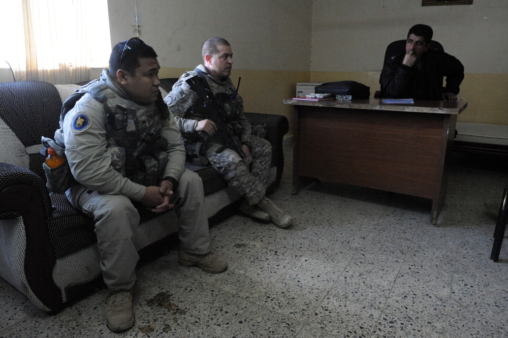 218th MP's Visits Altun Kupri Iraqi Police Station