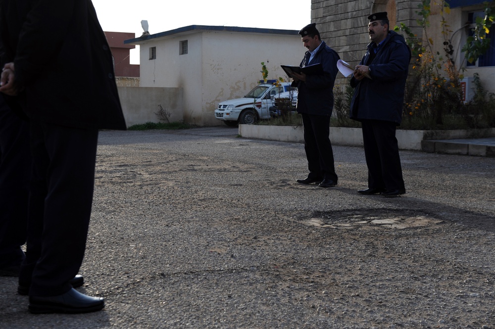 218th MP's Visits Altun Kupri Iraqi Police Station