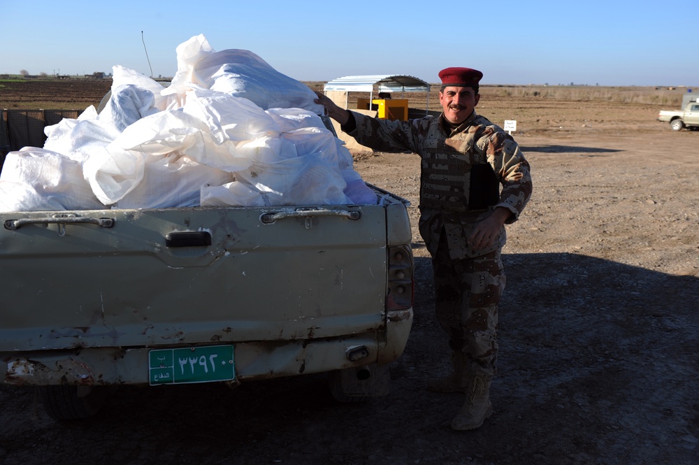 6-1 CAV and IA Deliver Toys To Kids