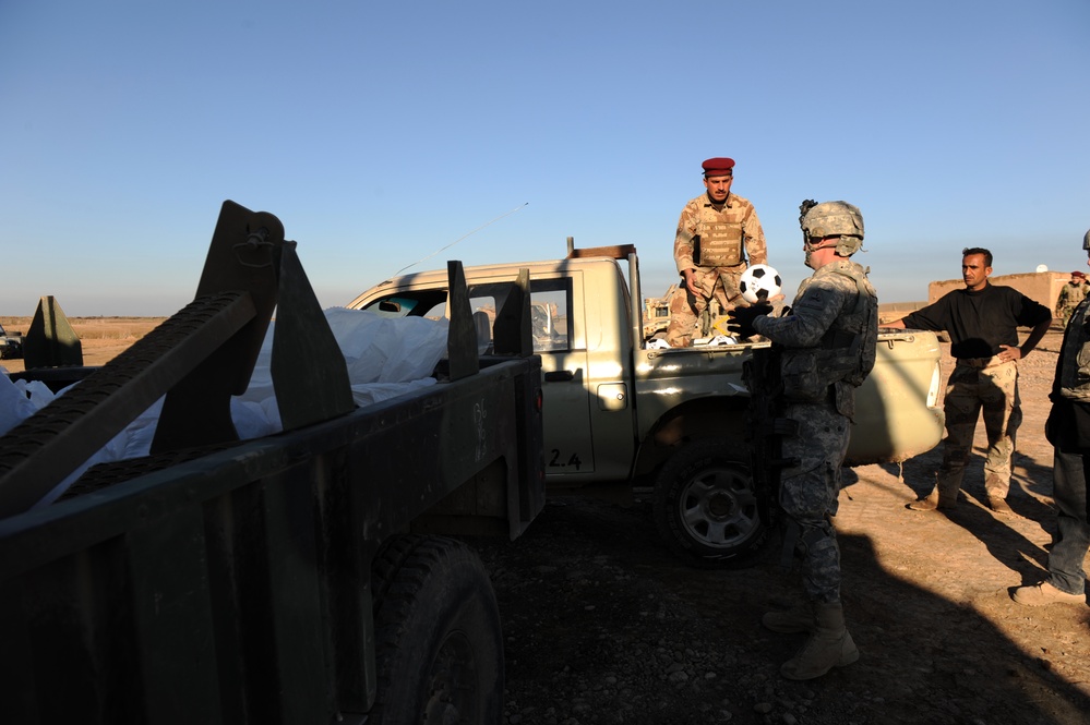 6-1 CAV and IA Deliver Toys To Kids