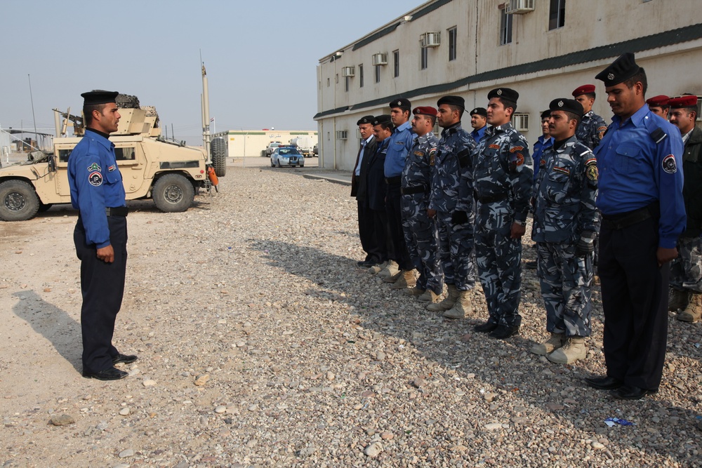 Iraqi police inspection formation