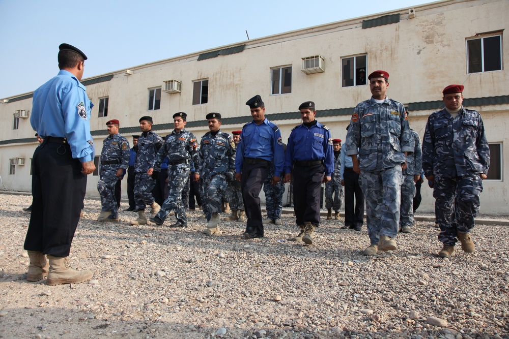 Iraqi police inspection formation