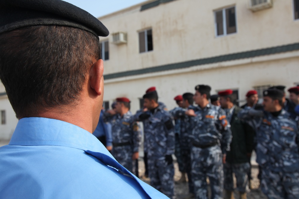 Iraqi police inspection formation