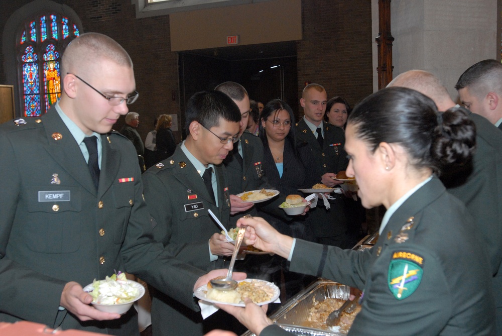 Southfield, Mich., based 414th Civil Affairs Battalion Welcomes Home Citizen Warriors