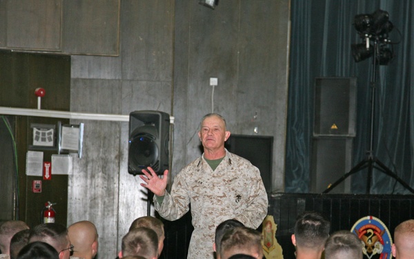 II MEF Leadership Visits Deployed Service Members