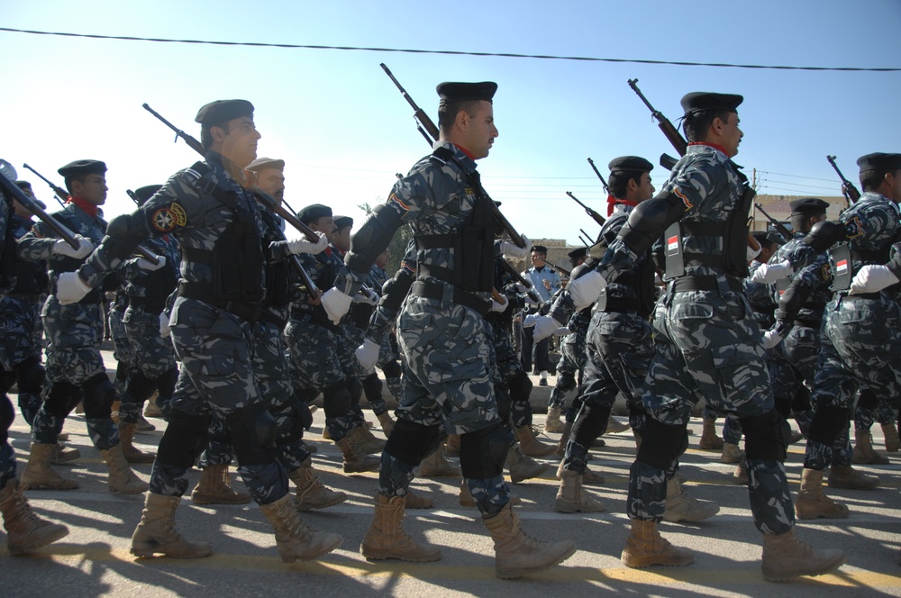 Iraqi Police Parade