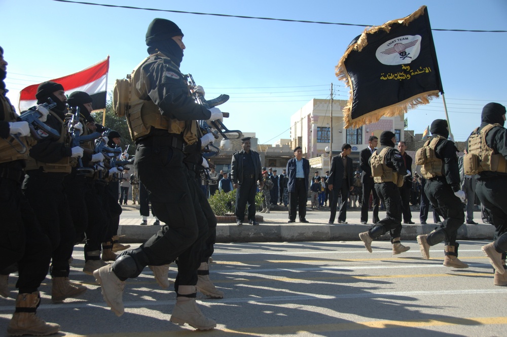 Iraqi Police Parade