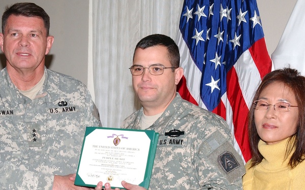 ARNORTH Soldier Presented Purple Heart for Service in Iraq