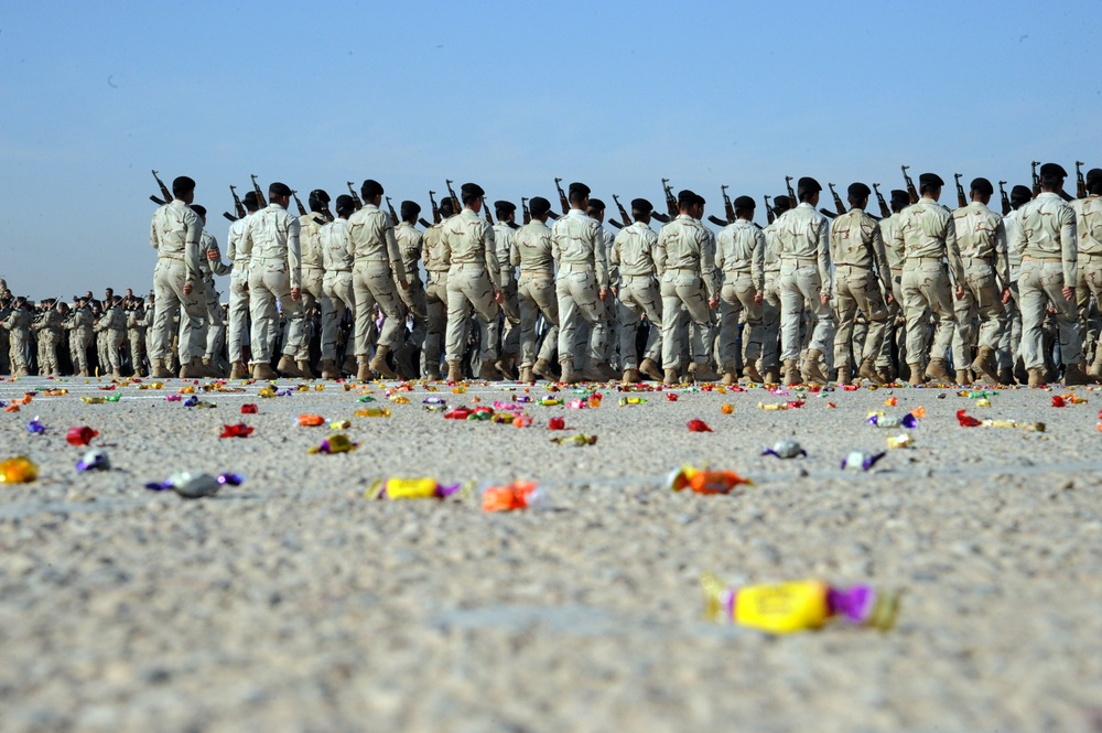 Iraqi Air Force Graduates 247 Cadets