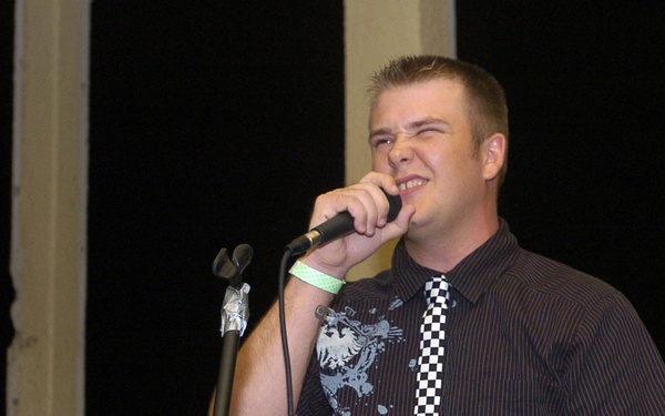 Service Member Brings Laughs to Guantanamo