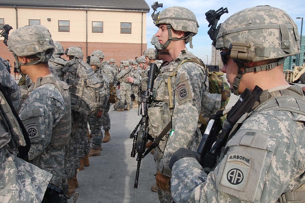 82nd Airborne Departs for Haiti