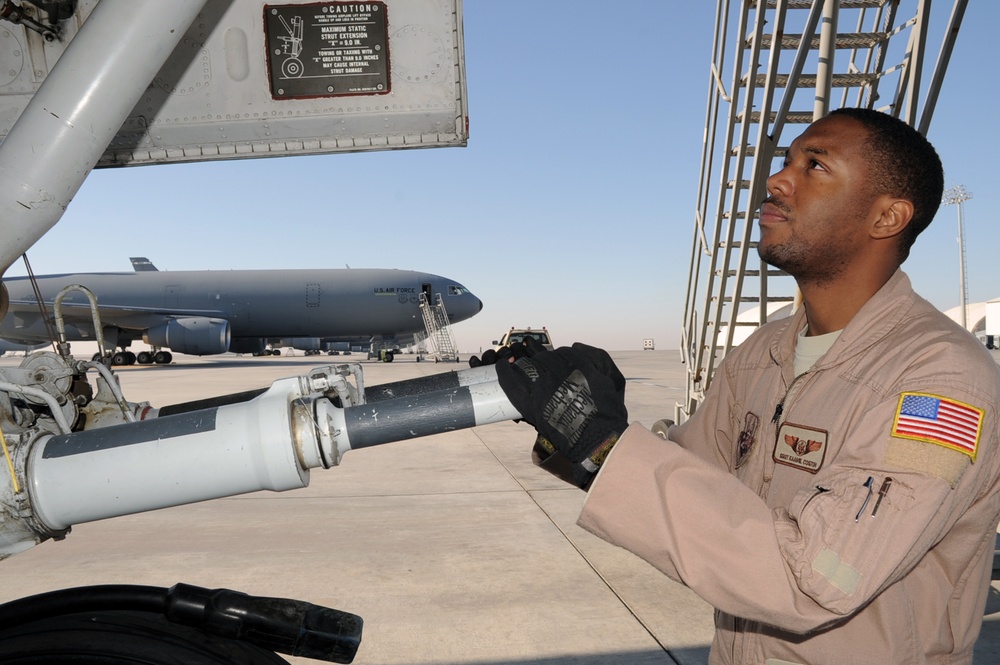 KC-10 Flight Engineer, Staten Island Native, Supports Deployed Air Refueling Ops