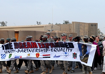 Hundreds unite to honor a King