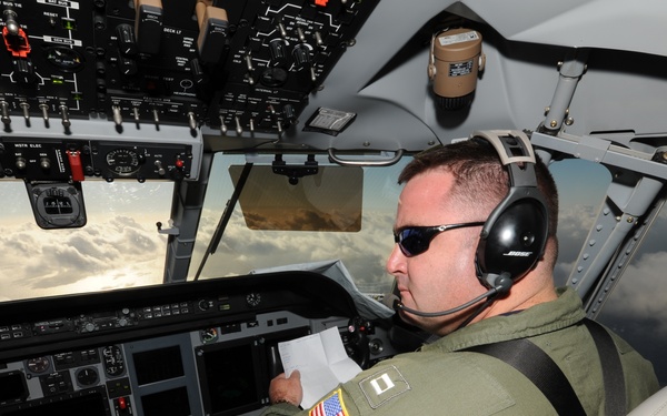 Coast Guard Performs Haitian Damage Assessment