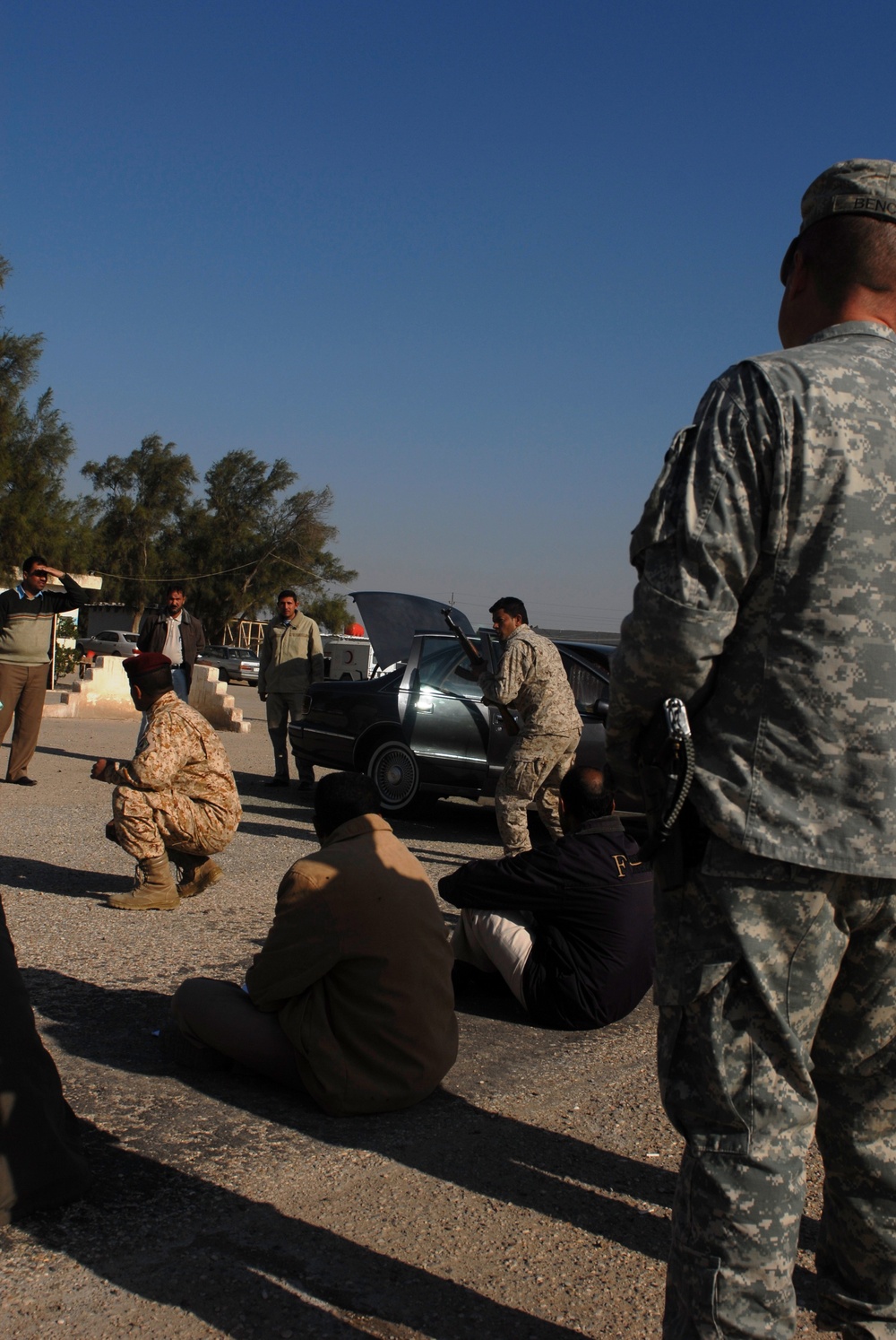 Iraqi Border Guards Train Oil Ministry