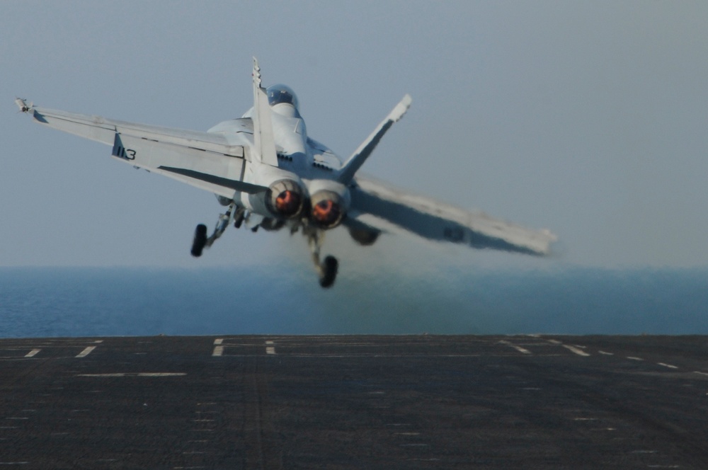 U.S. 5th Fleet Operations Continue