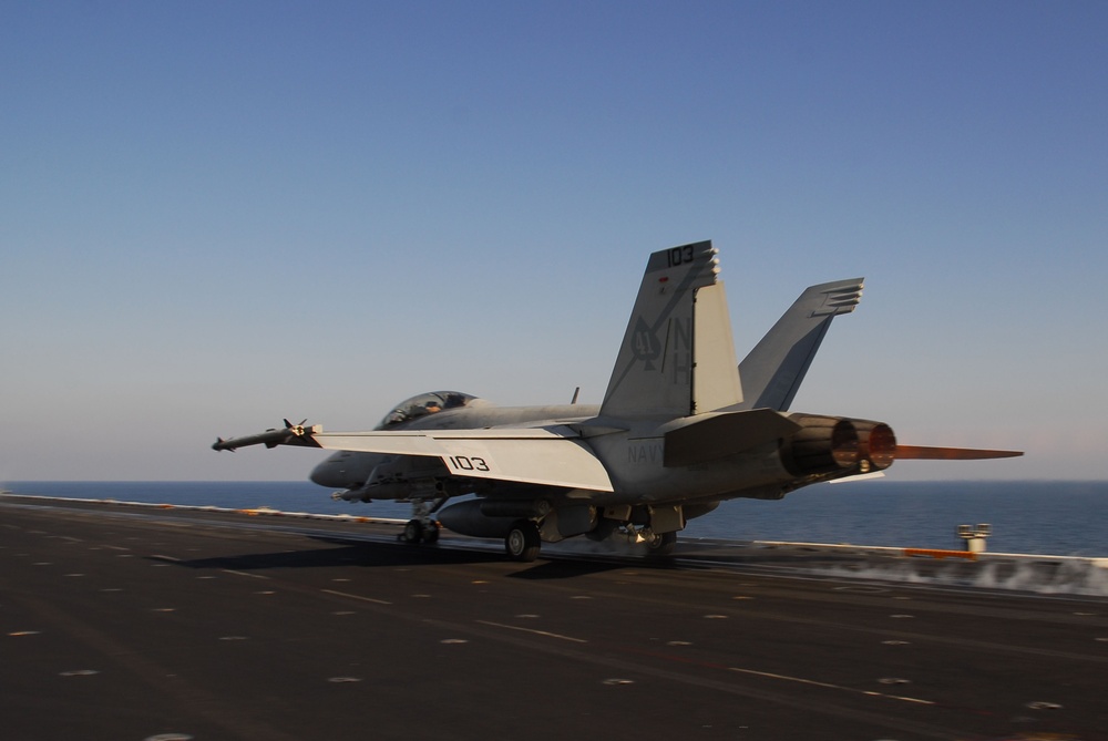 U.S. 5th Fleet Operations Continue