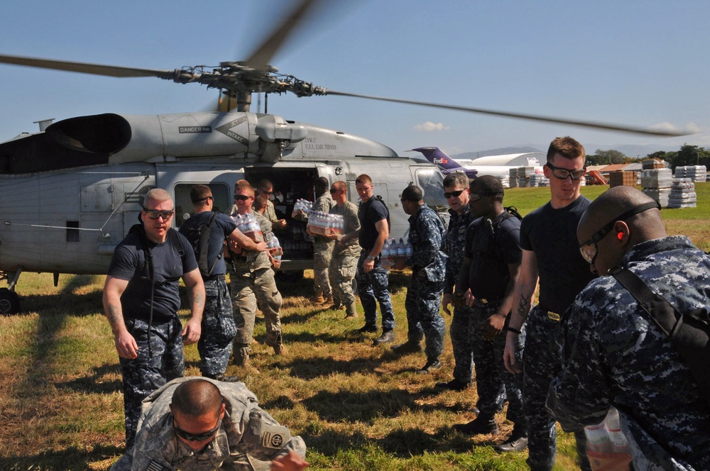 USS Carl Vinson Participates in Haiti Relief Operations