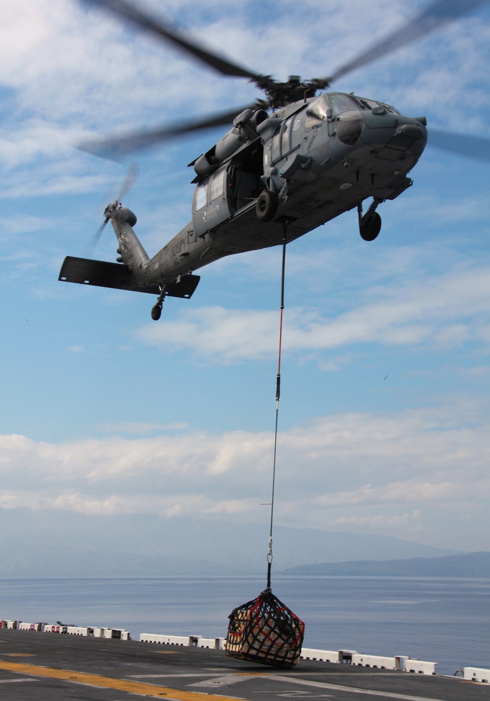 First wave of Marines lands in Haiti