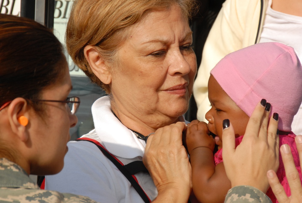 Puerto Rico Air National Guard assists in Haitian relief efforts