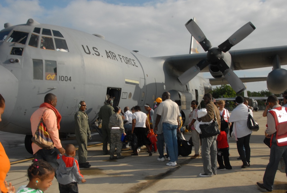 Puerto Rico Air National Guard assists in Haitian relief efforts