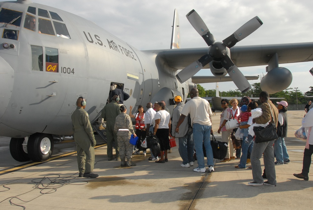 Puerto Rico Air National Guard assists in Haitian relief efforts