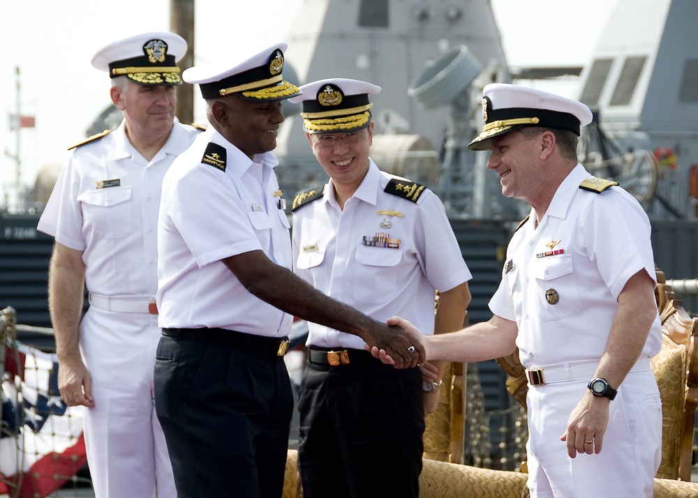 Coalition Counter Piracy Task Force Changes Command