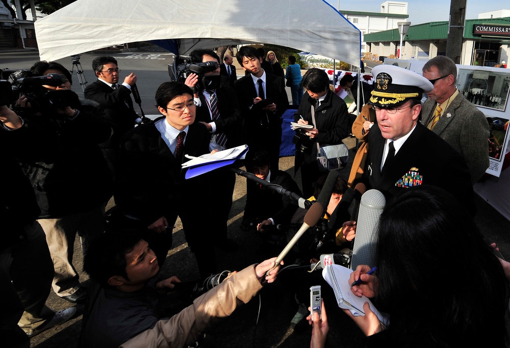 Sailors celebrate U.S.-Japanese partnership