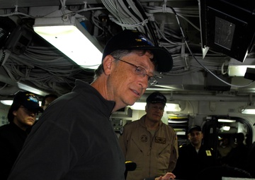 Bill Gates aboard USS John C. Stennis