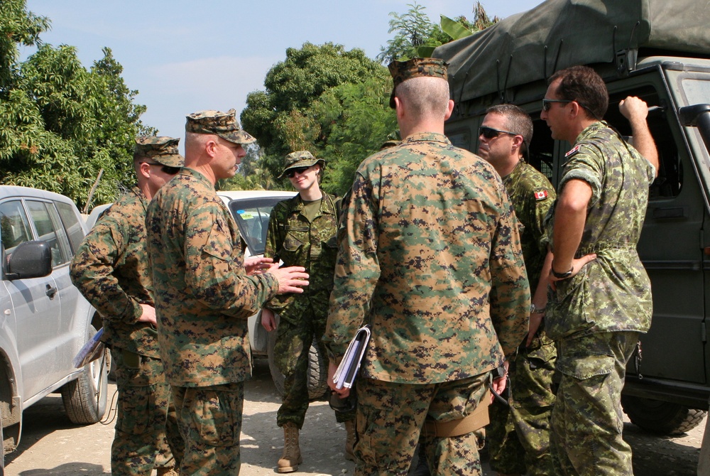 22nd MEU commander tours Haiti