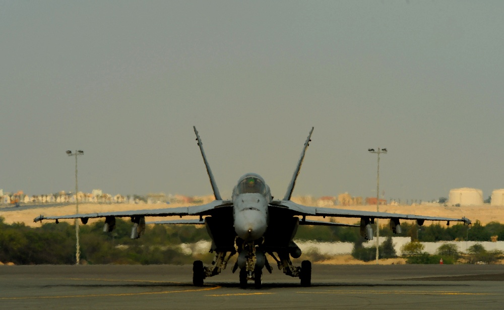 Airmen support inaugural Bahrain International Airshow
