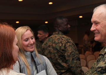 II MEF commander fields questions from 22nd MEU families