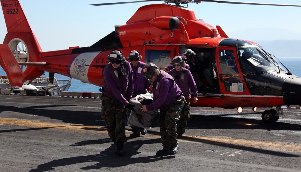 U.S. Coast Guard helicopter to deliver Haitian earthquake victims