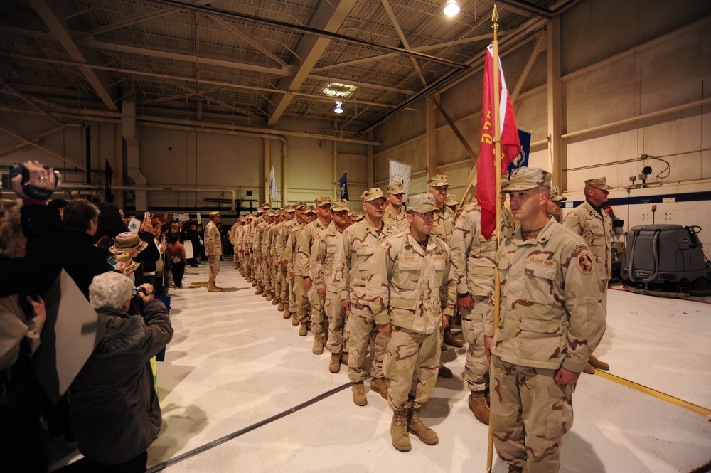 Coast Guard Port Security Unit 301 Returns From Deployment