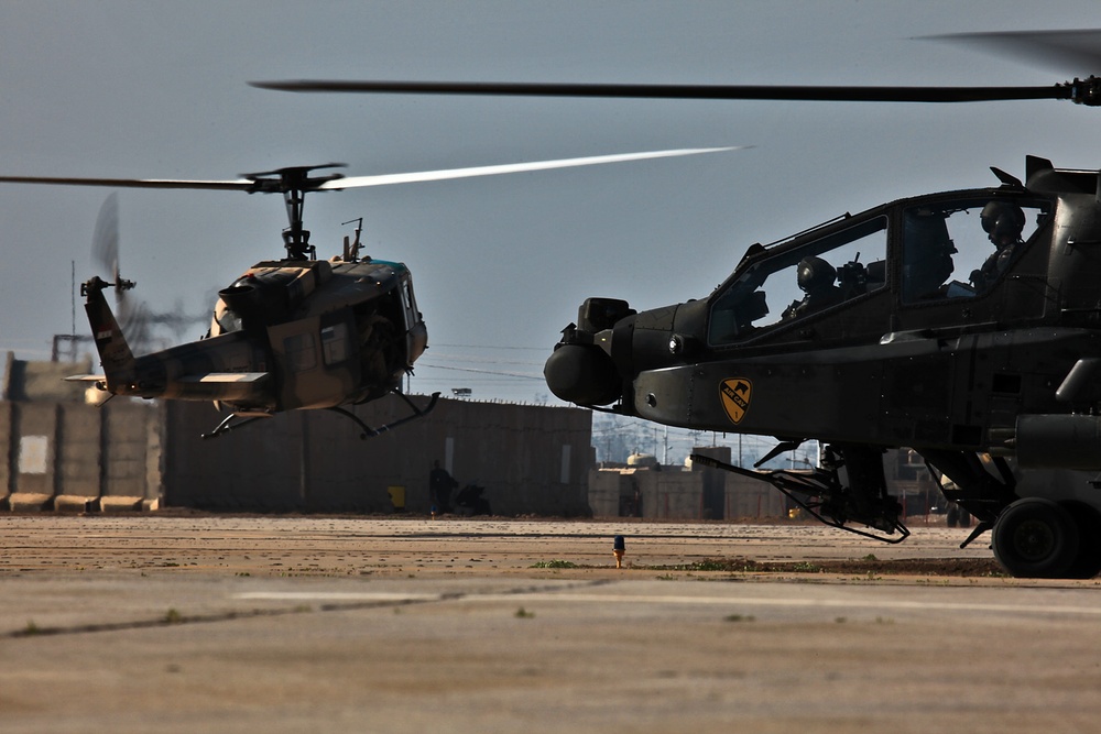 Air Cavalry, Iraqi air force maintain partnership with joint flight