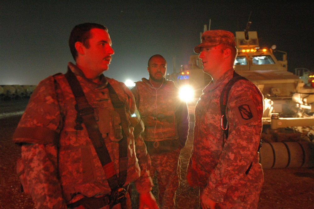 Mississippi Guardsmen convoy all night, work all day